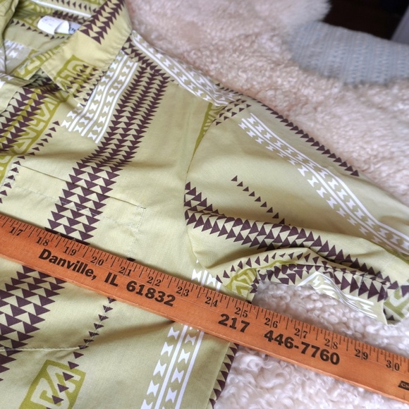 T&L Muumuu Factory Hawaiin Shirt XL Aloha Cotton Made in Hawaii Tribal Print VTG - Picture 5 of 7